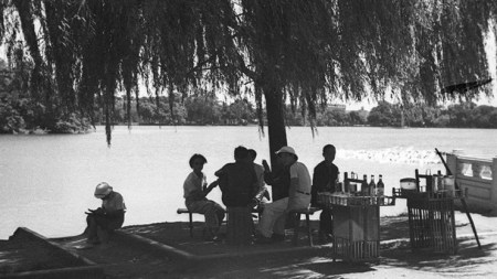 bord-du-lac-de-hoan-kiem