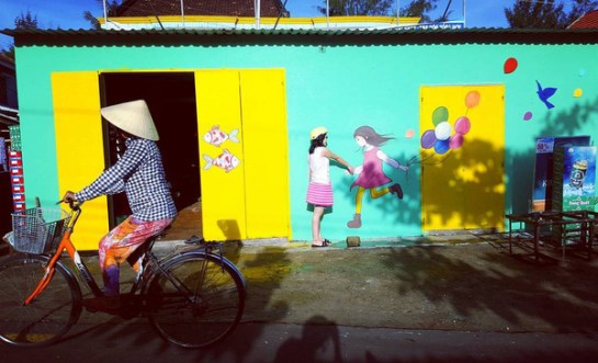 Toujours selon ces artistes, ils espèrent que les fruits de leur création puissent embellir le village, créant en quelque sorte un coup de pouce à l’essor touristique tout en améliorant l’esprit de responsabilité et aussi de fierté des habitants à l’égard de leur pays.