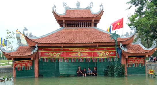 village dao thuc marionnettes artiste